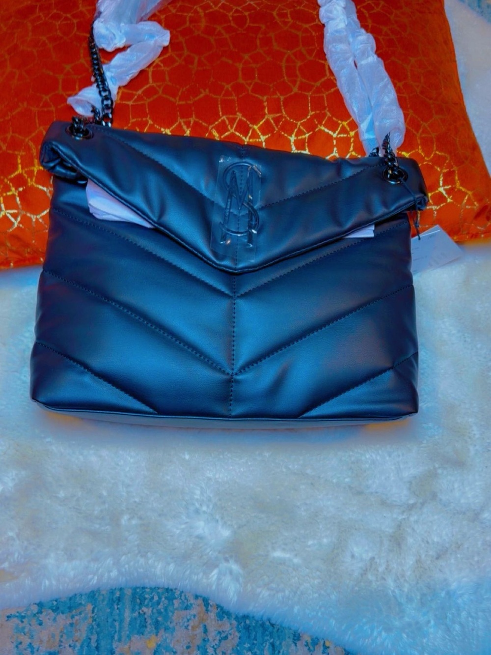 Quilted Chevron Crossbody Bag in Deep Navy